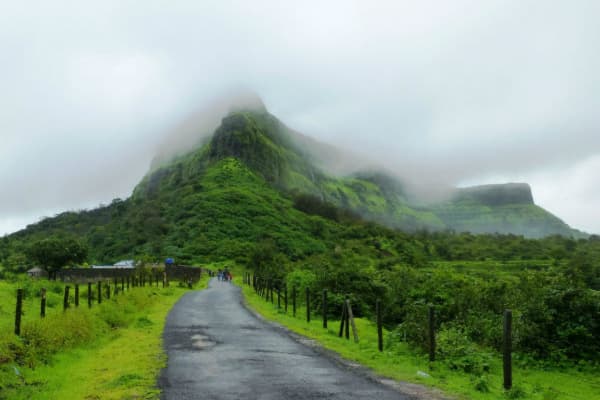 Pune to Lonavala Cab Service l Travels Cab